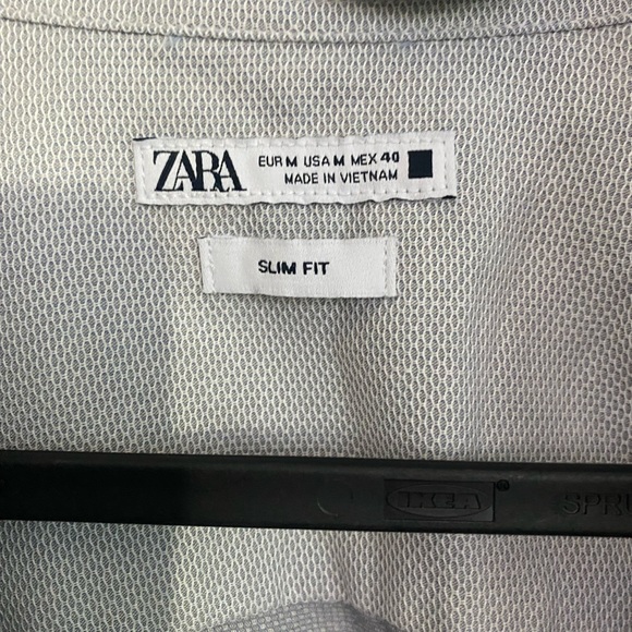 Men’s Zara Slim Fit Button Down Shirt - Picture 3 of 4